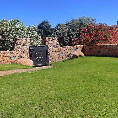 Orchidea Porto Pino Appartement *