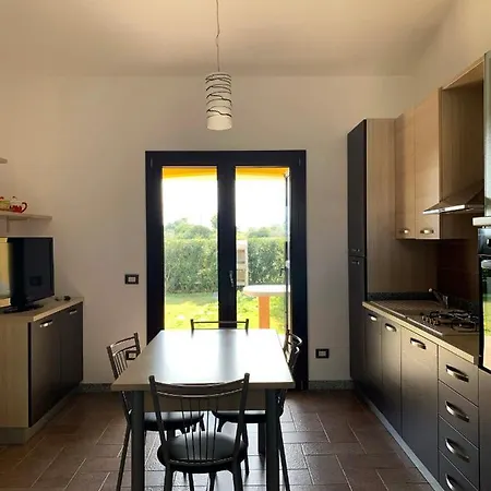 Orchidea Porto Pino * SantʼAnna Arresi